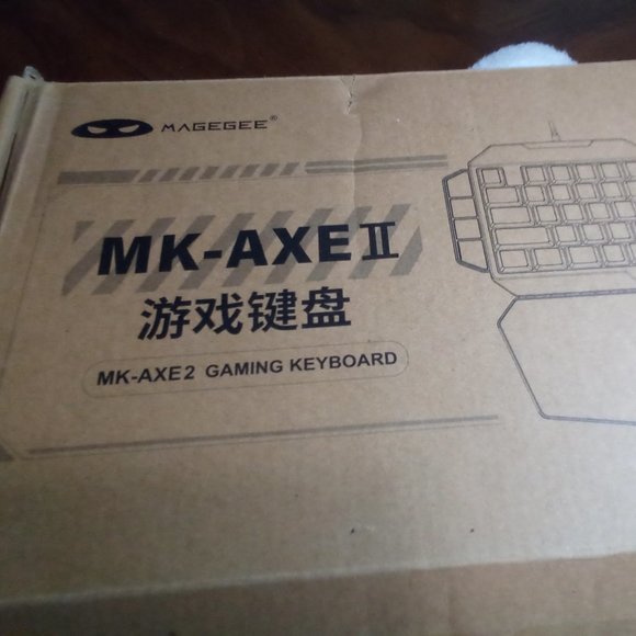 MageGee One Handed Professional Gaming Keyboard B3 0131 - Picture 3 of 5